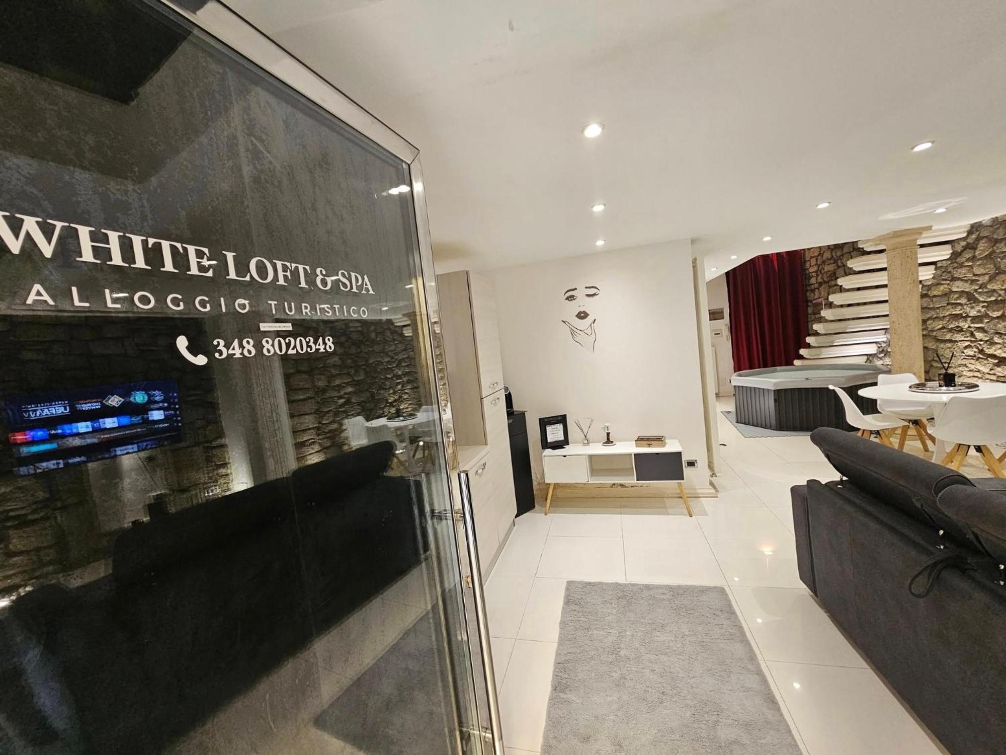 White Loft & Spa ヴィテルボ エクステリア 写真